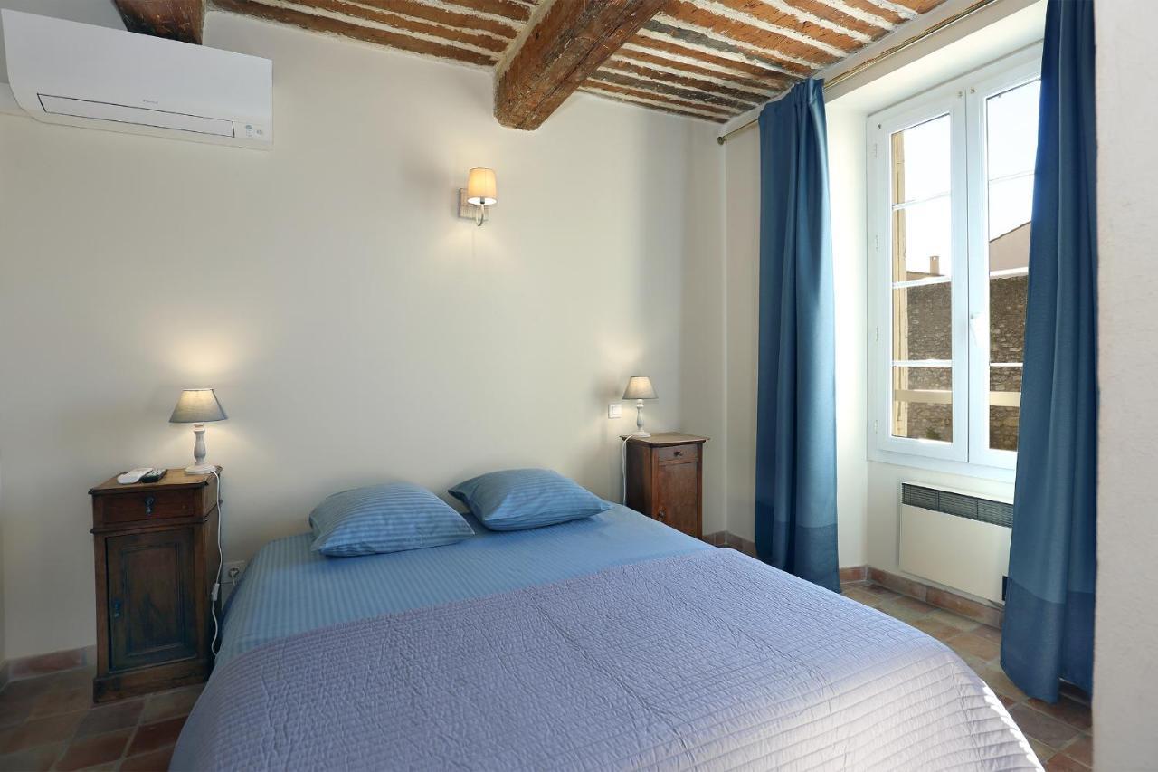 Le Cheval Blanc Bed & Breakfast La Bastide-des-Jourdans Bagian luar foto