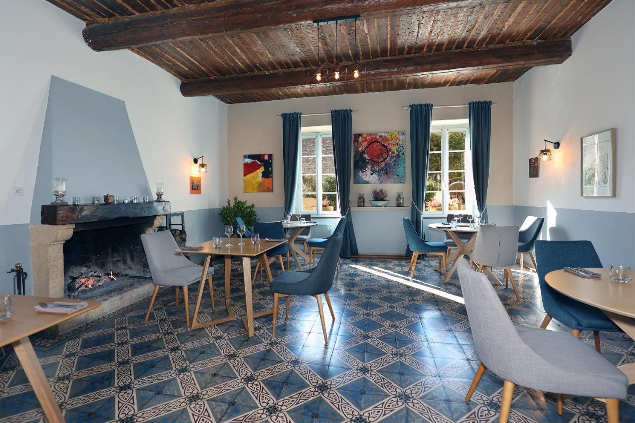 Le Cheval Blanc Bed & Breakfast La Bastide-des-Jourdans Bagian luar foto